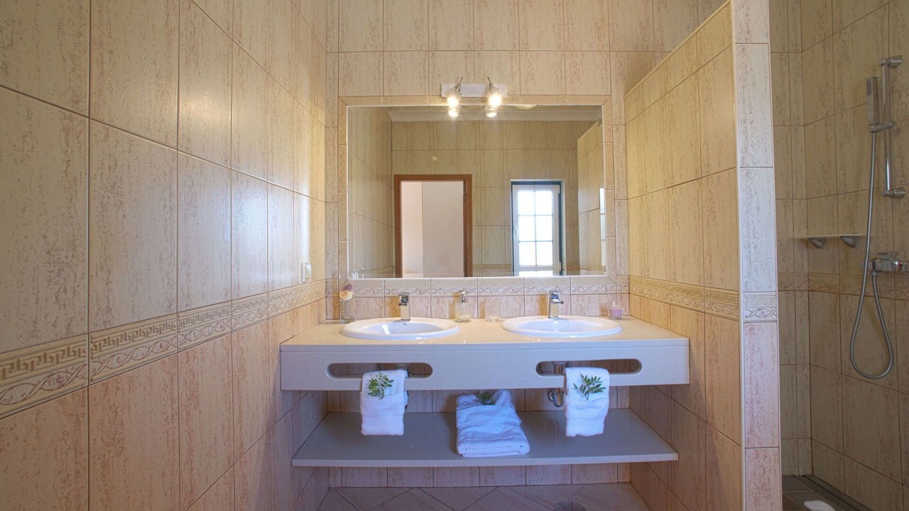 Photo of Bathroom in Caramujeira