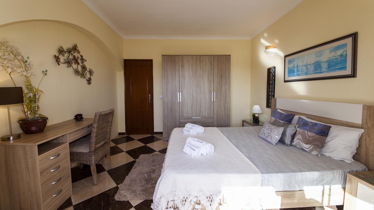 Photo of Bedroom in Albardeira