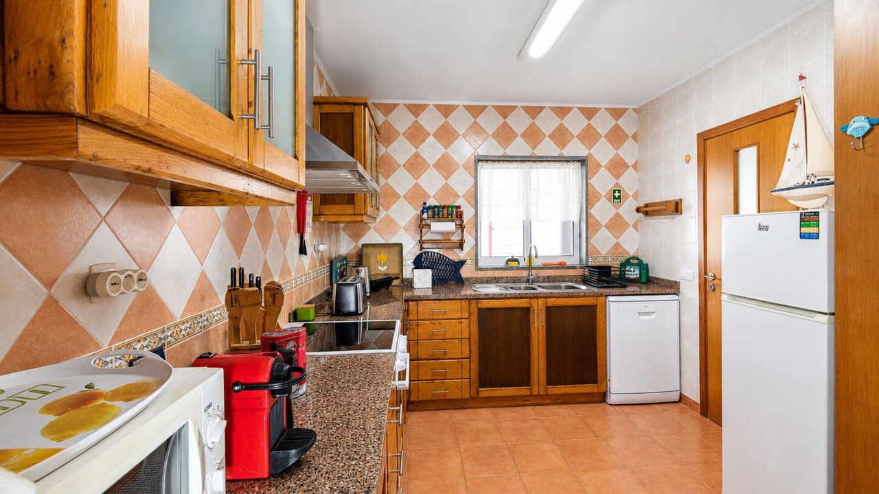 Photo of Kitchen in Angra do Heroismo