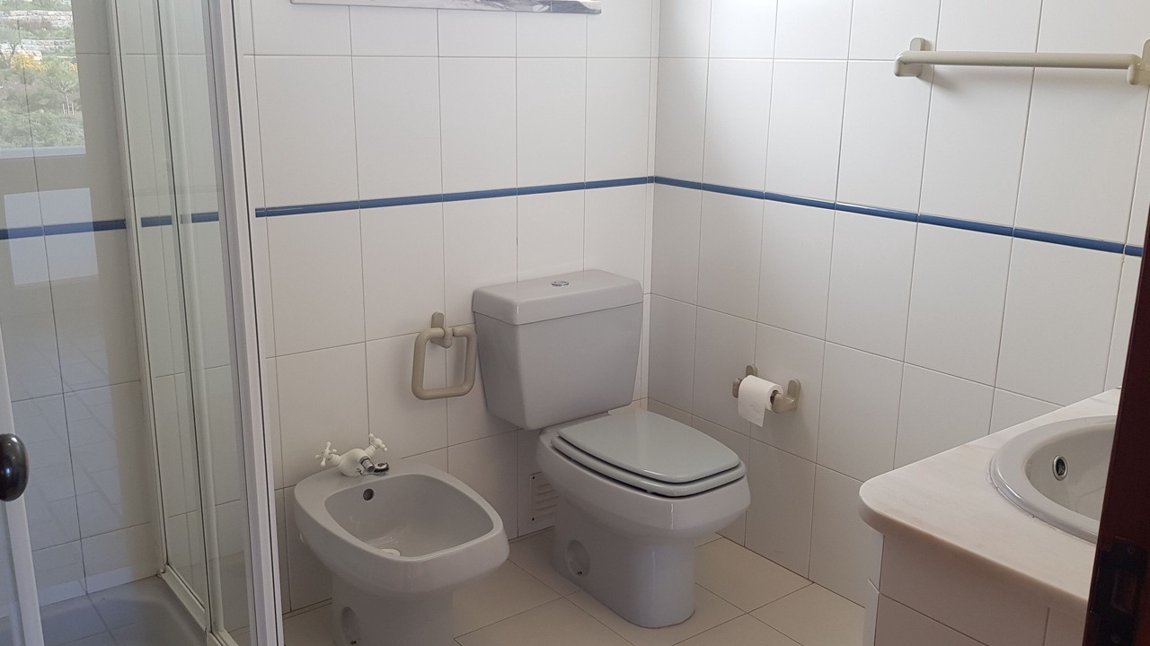 Photo of Bathroom in Lagoa e Carvoeiro