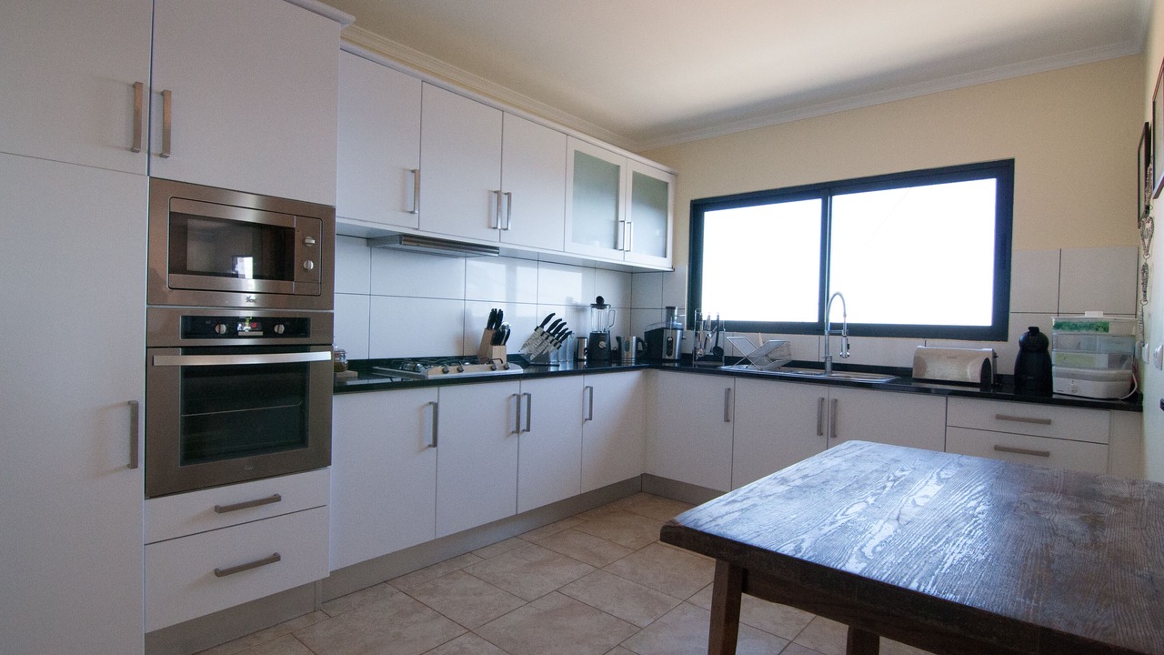 Photo of Kitchen in Lombo do Doutor