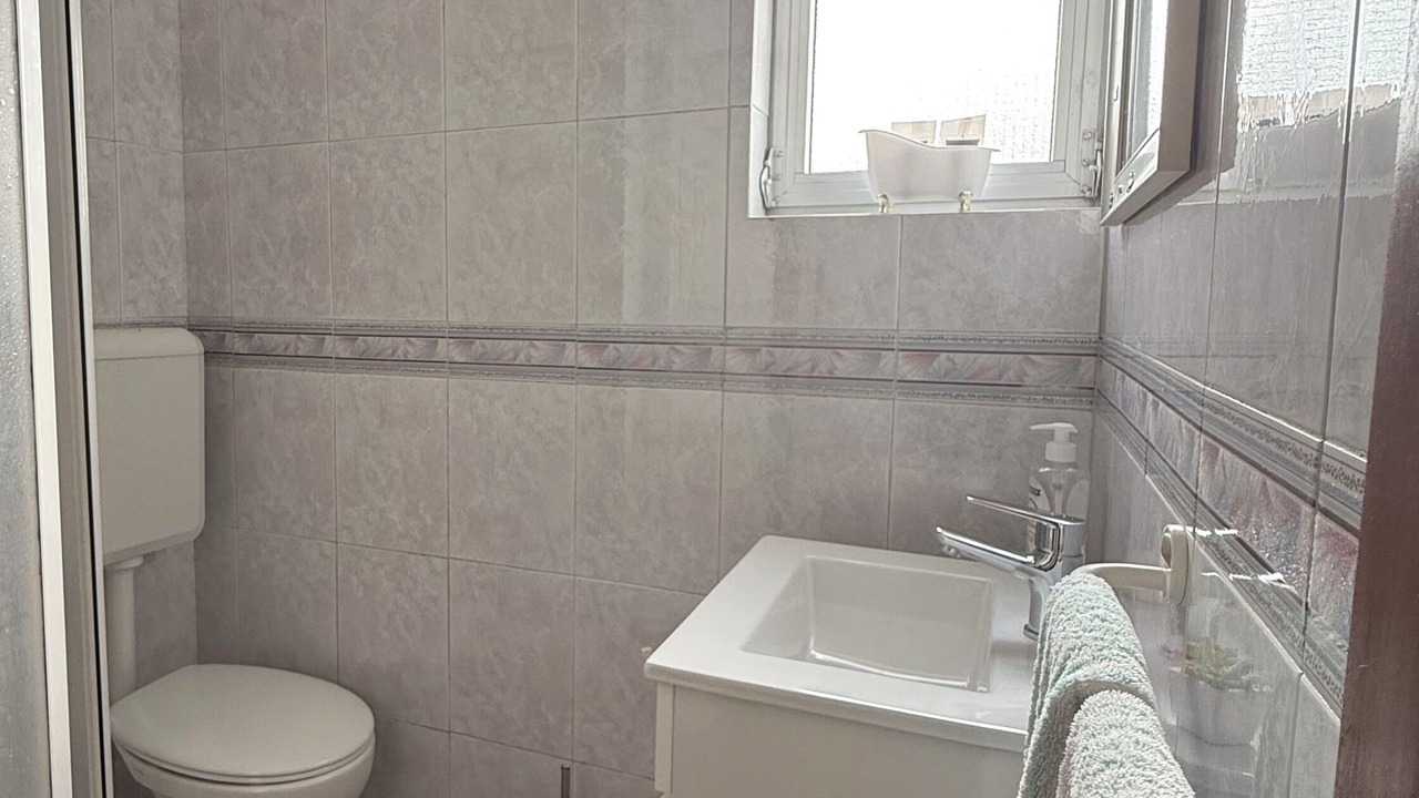 Photo of Bathroom in Salema