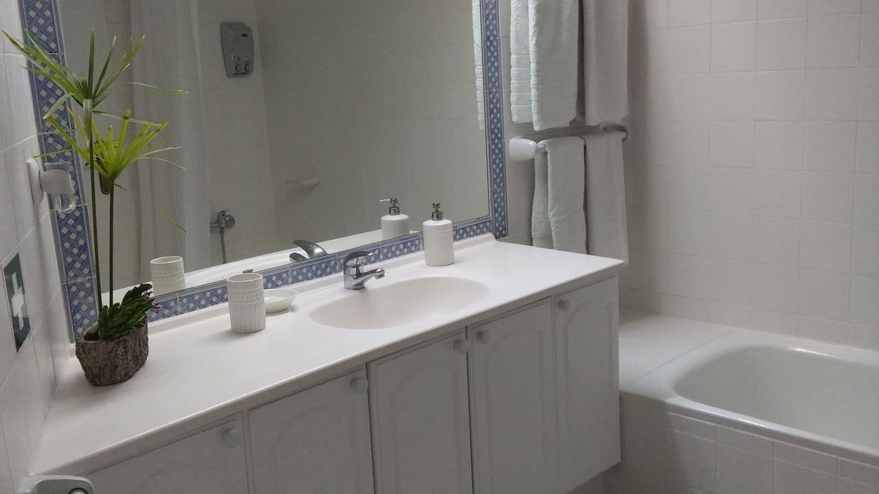 Photo of Bathroom in Ferragudo