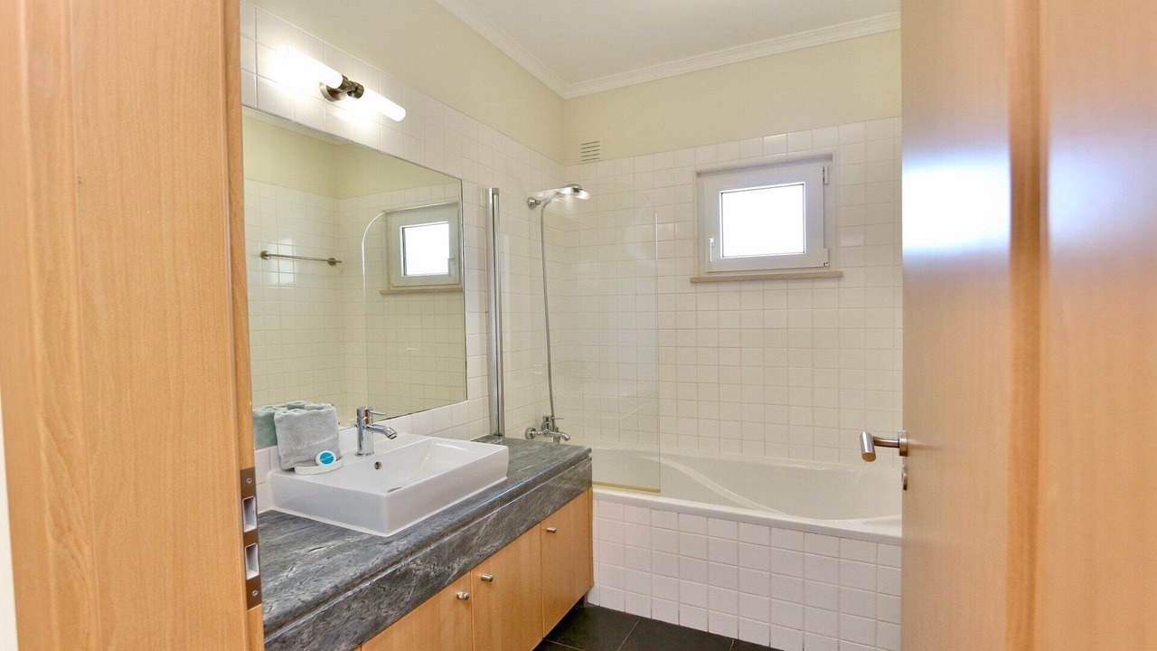 Photo of Bathroom in Vilamoura