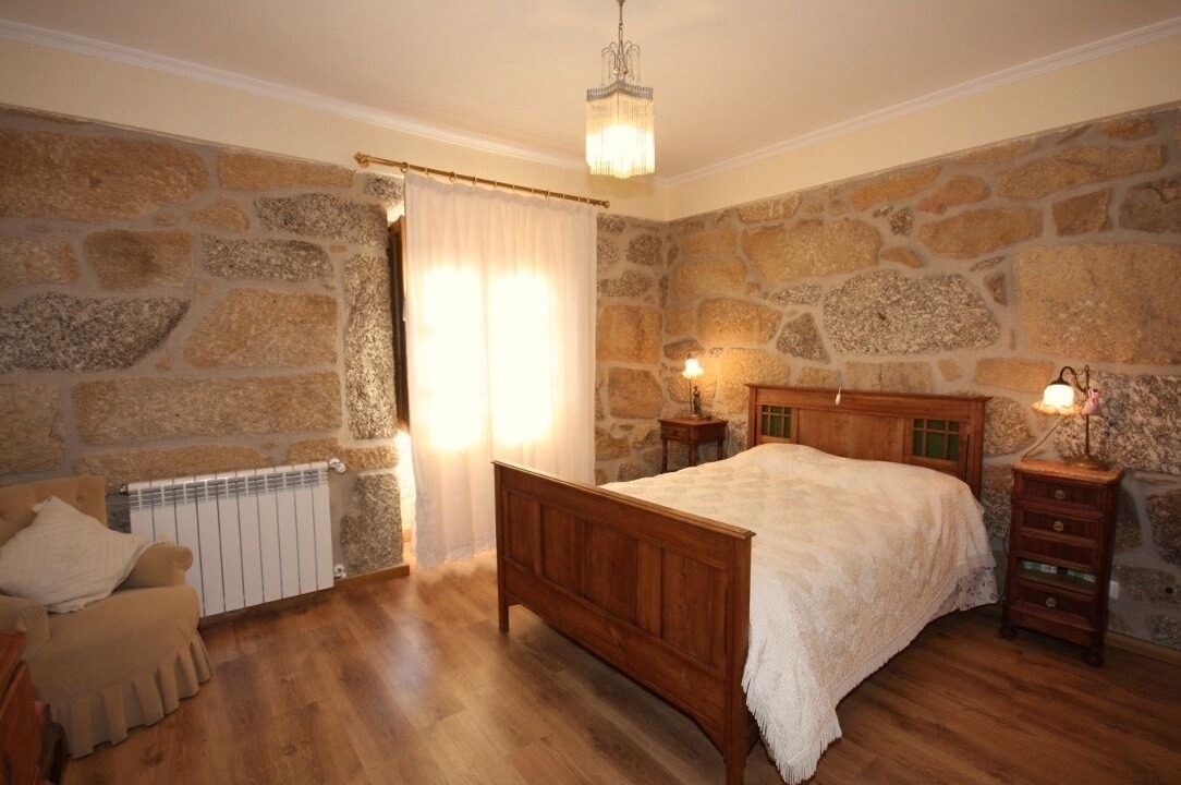 Photo of Bedroom in Faia