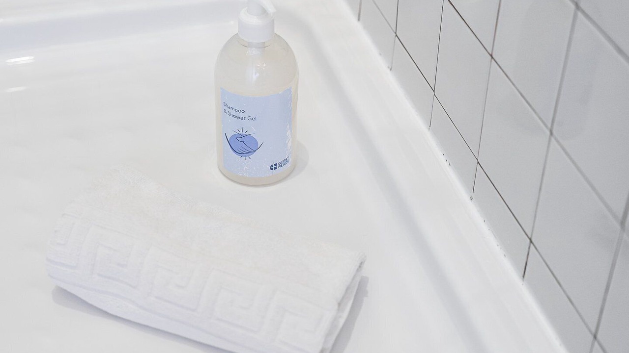 Photo of Bathroom in Paranhos