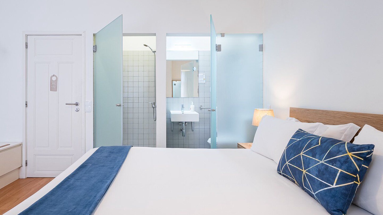 Photo of Bathroom in Paranhos
