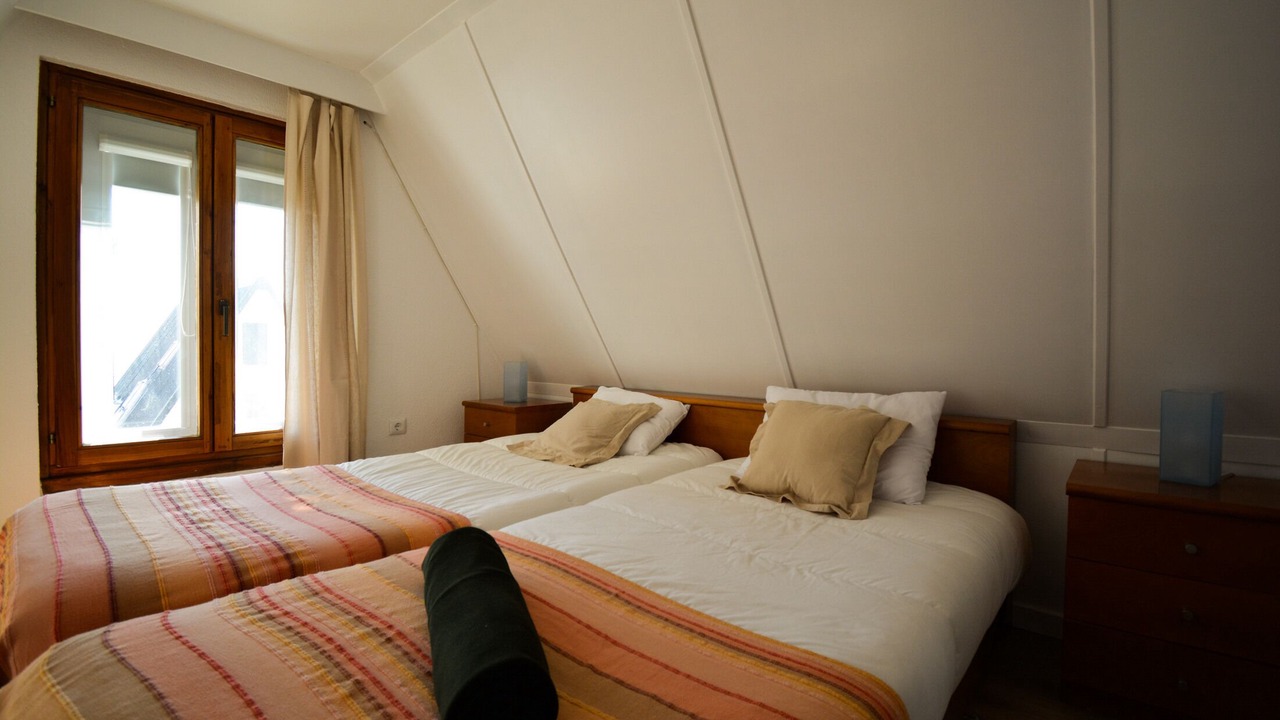 Photo of Bedroom in Penhas da Saude