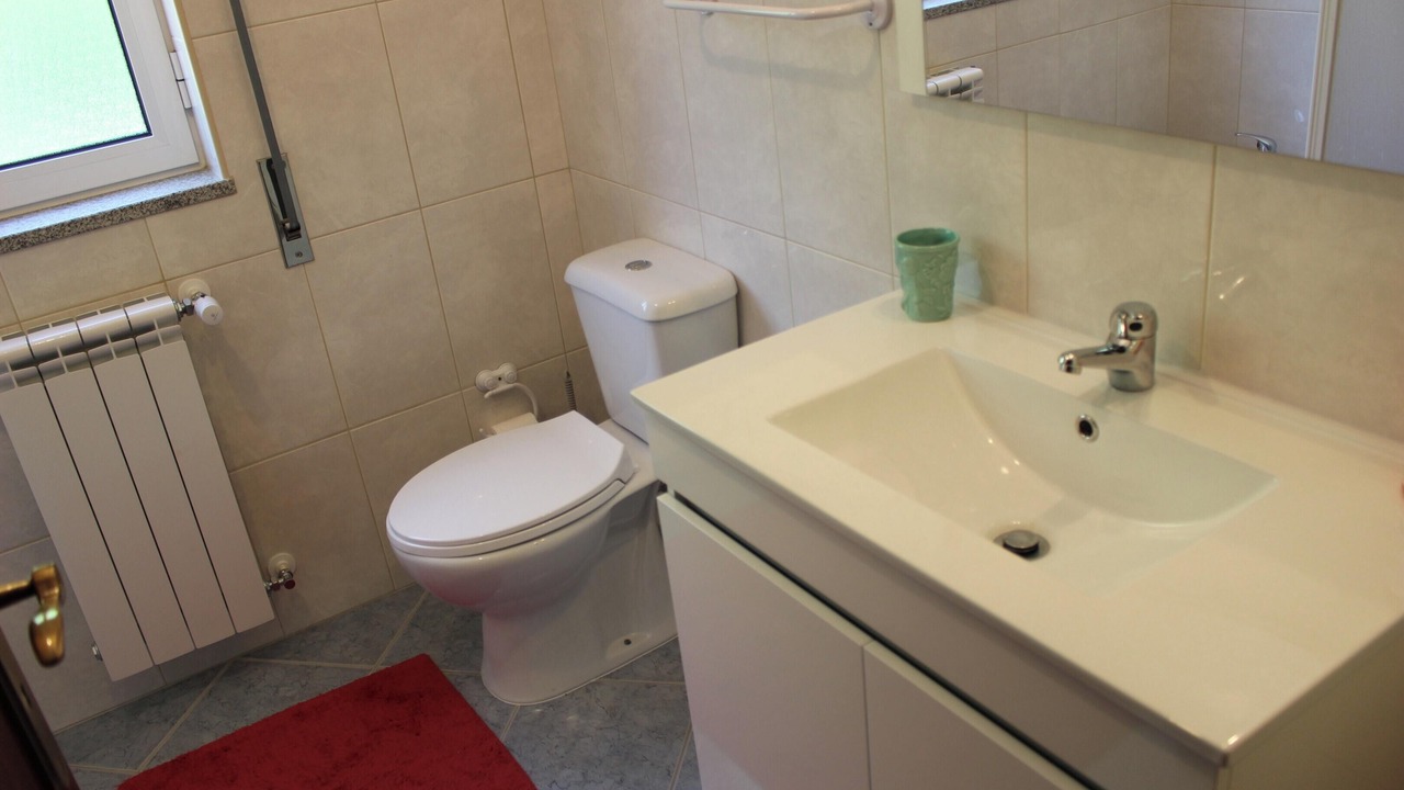 Photo of Bathroom in Resende