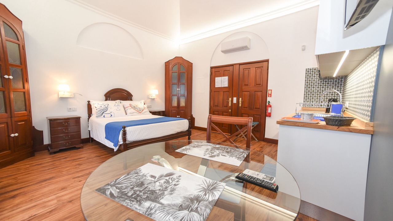 Photo of Bedroom in Canico