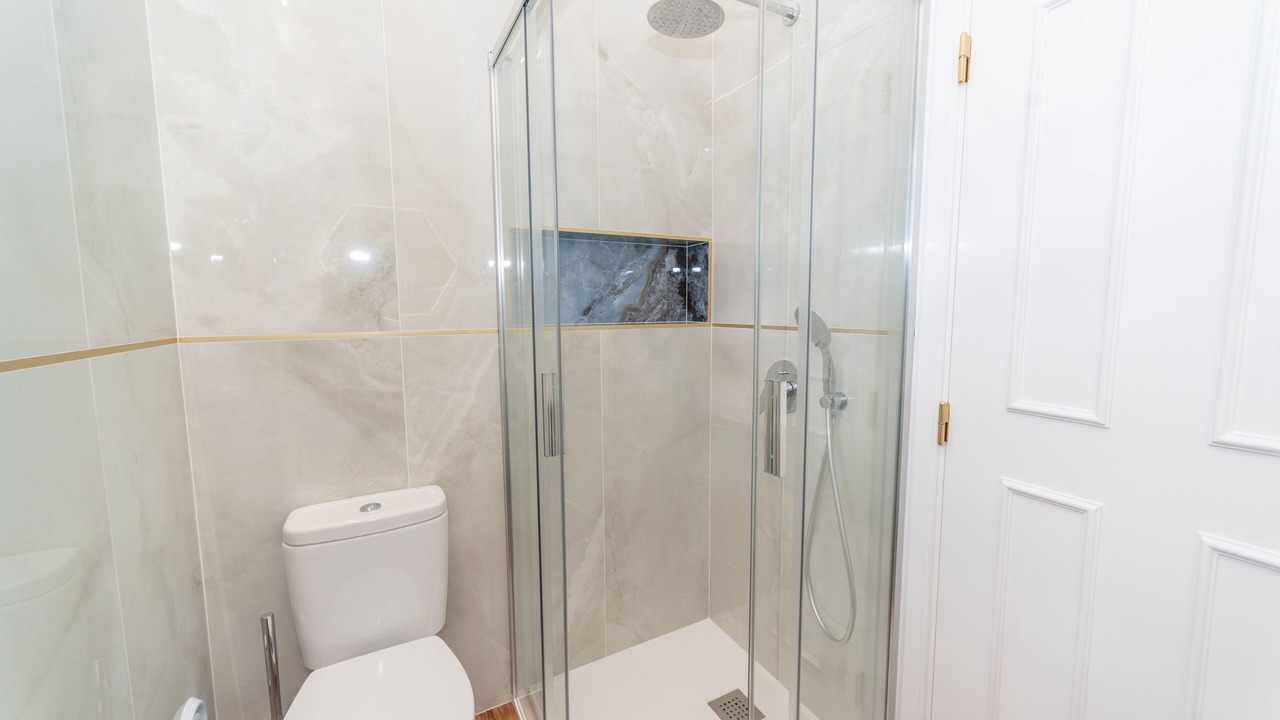 Photo of Bathroom in Canico