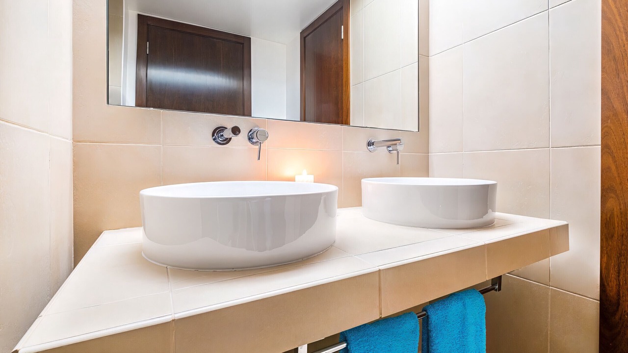 Photo of Bathroom in Salgados