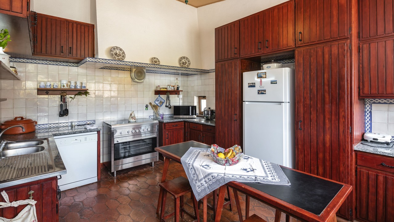 Photo of Kitchen in Lagoa e Carvoeiro