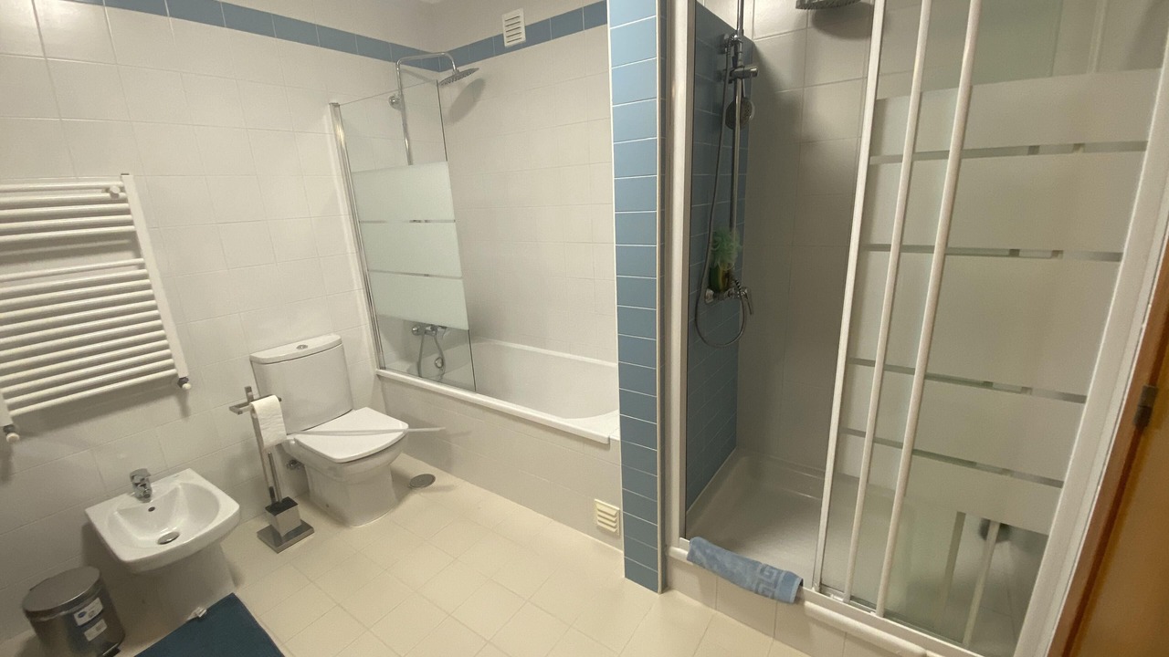 Photo of Bathroom in Lourinha