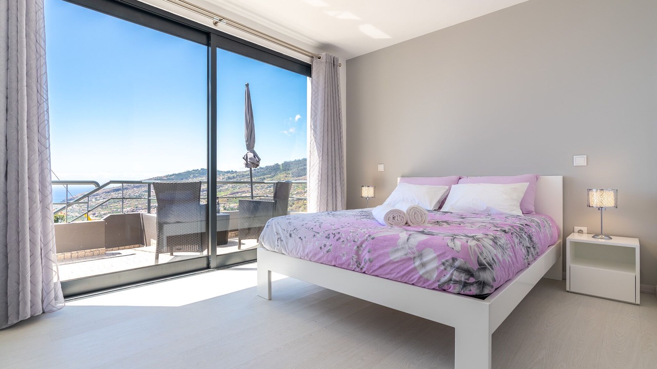 Photo of Bedroom in Arco da Calheta