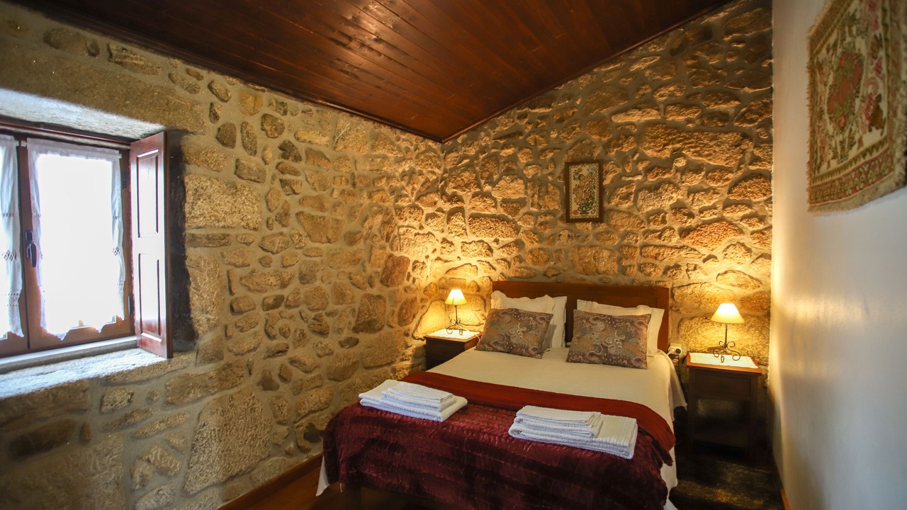 Photo of Bedroom in Sortelha
