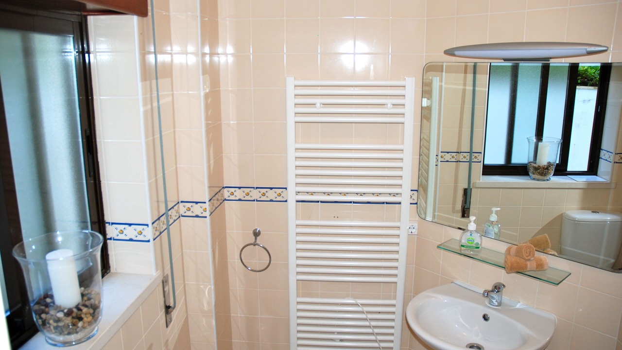 Photo of Bathroom in Sao Martinho do Porto