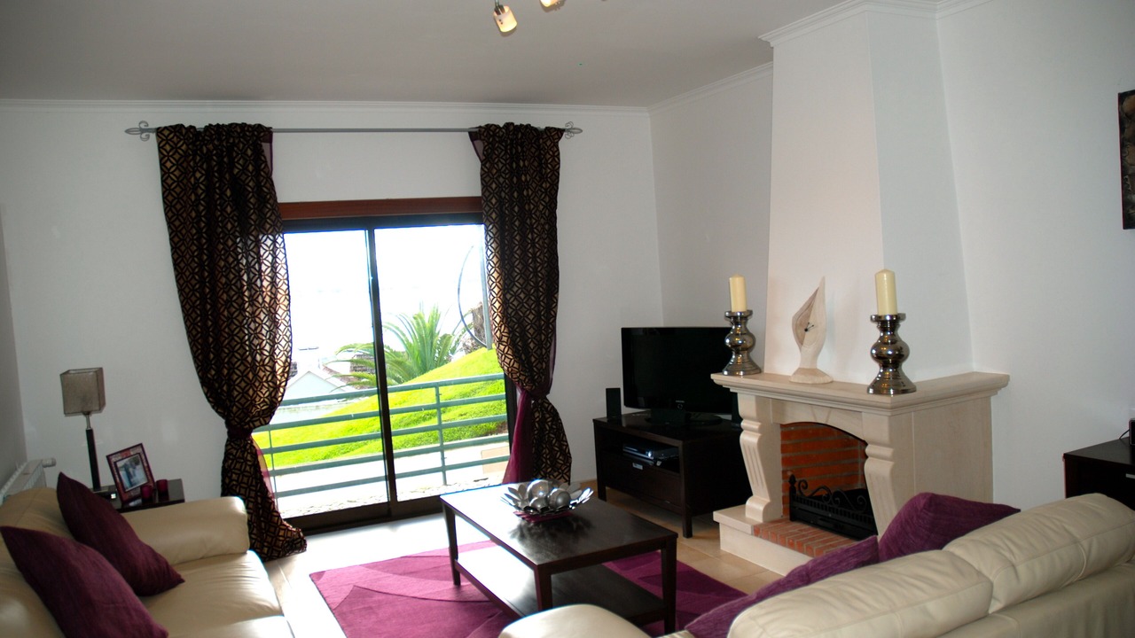 Photo of Livingroom in Sao Martinho do Porto