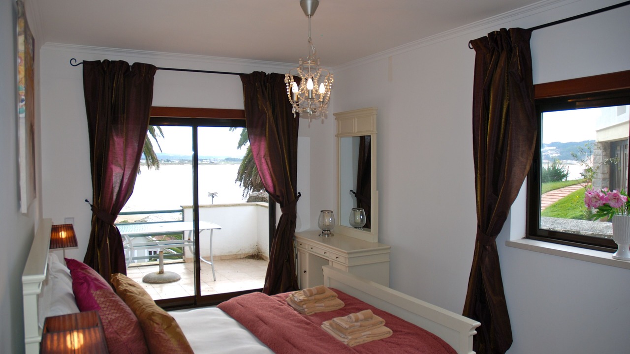 Photo of Bedroom in Sao Martinho do Porto
