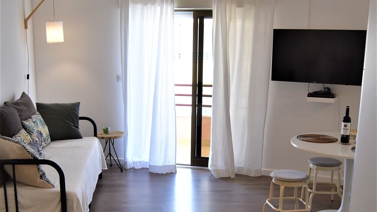Photo of Livingroom in Costa de Caparica