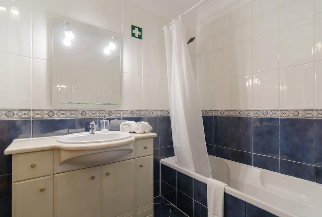 Photo of Bathroom in Correeira