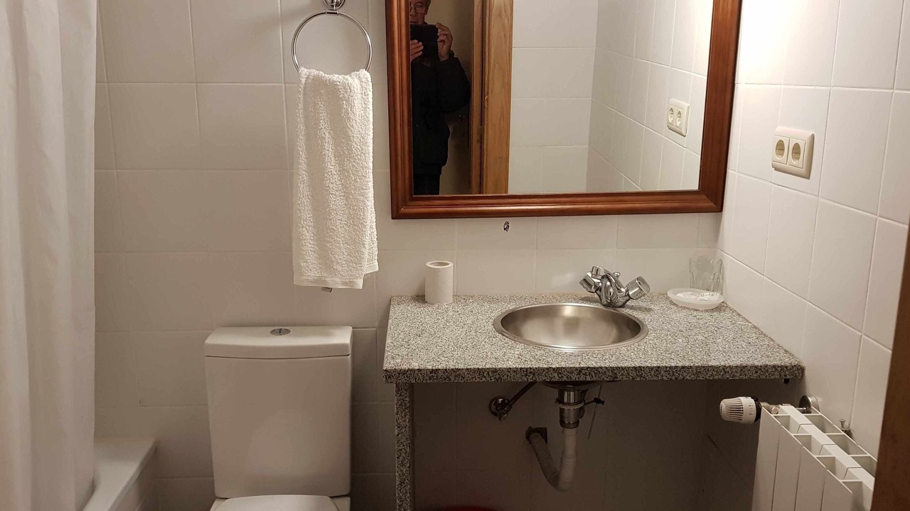 Photo of Bathroom in Gouveia