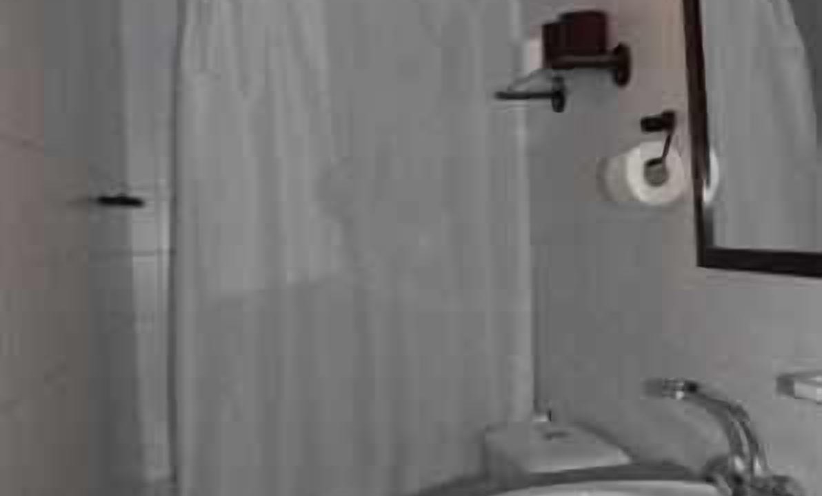 Photo of Bathroom in Gouveia