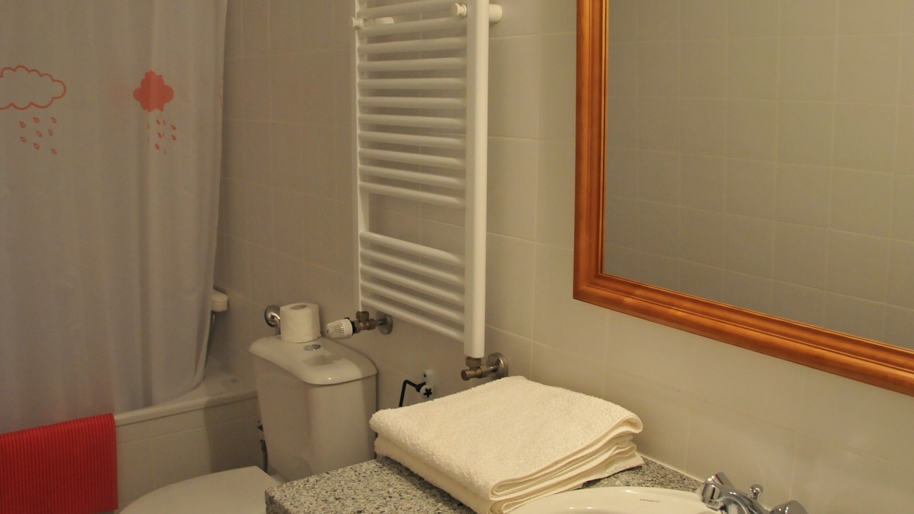 Photo of Bathroom in Gouveia