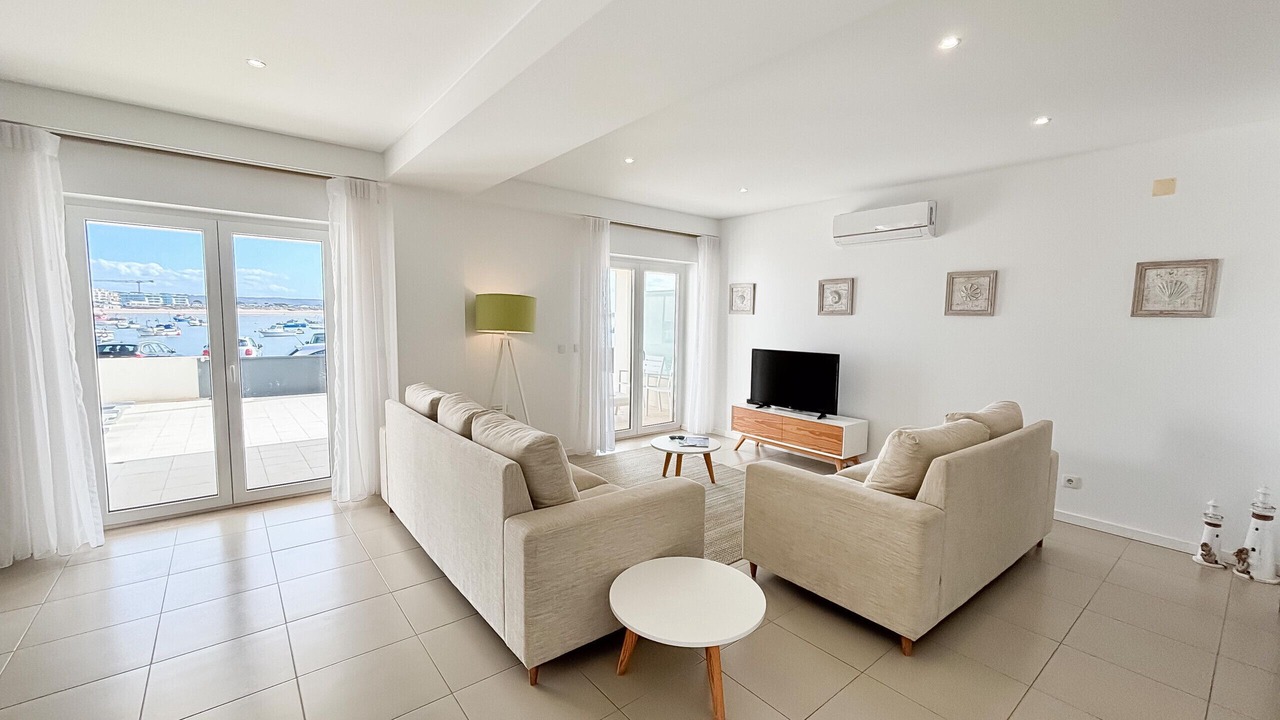Photo of Livingroom in Sao Martinho do Porto