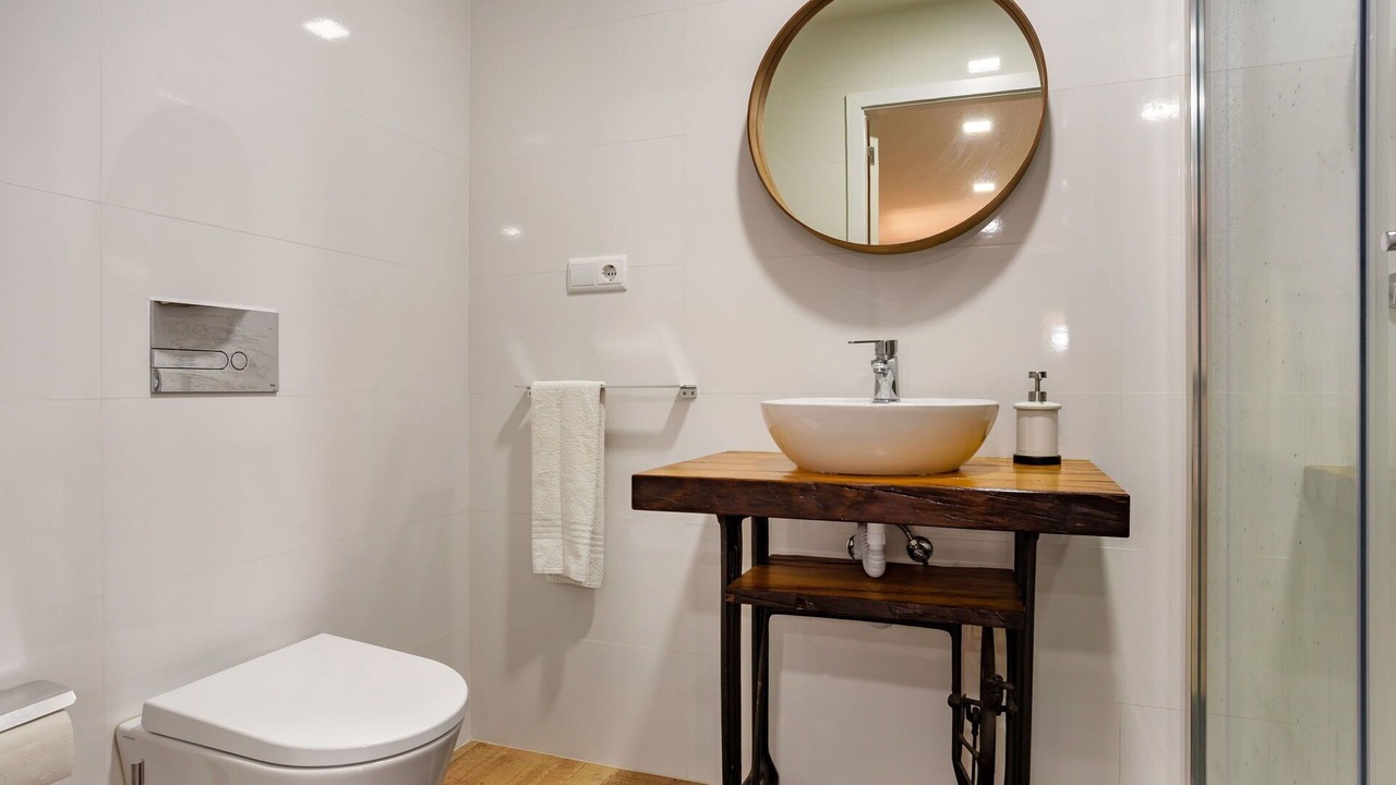 Photo of Bathroom in Rates
