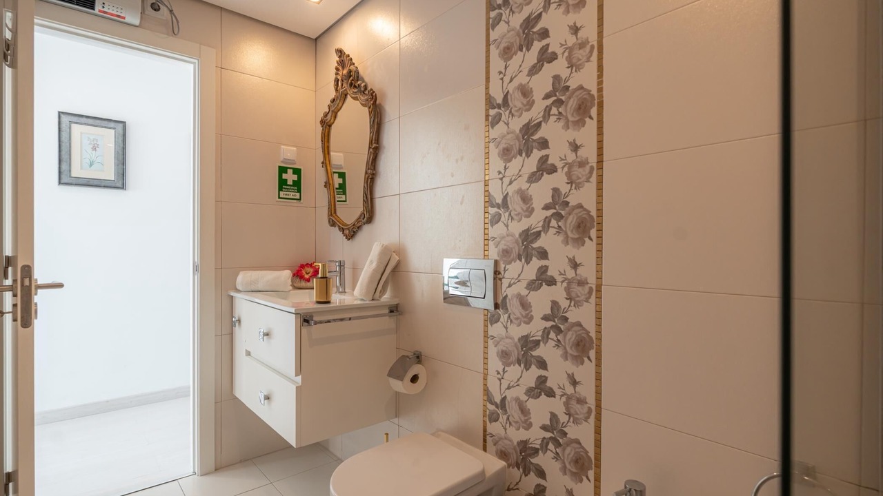 Photo of Bathroom in Sao Juliao da Figueira da Foz
