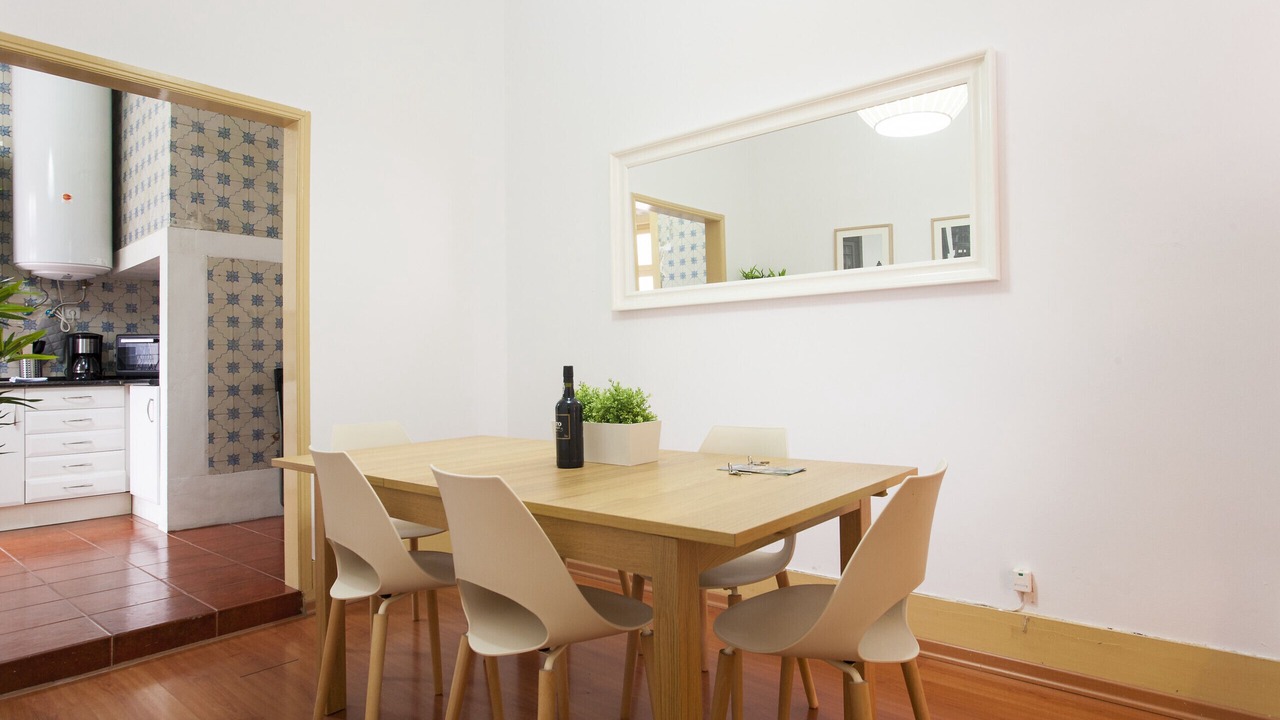 Photo of Bedroom in Baixa