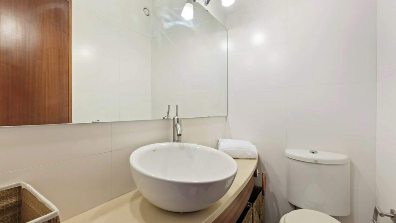 Photo of Bathroom in Benfica