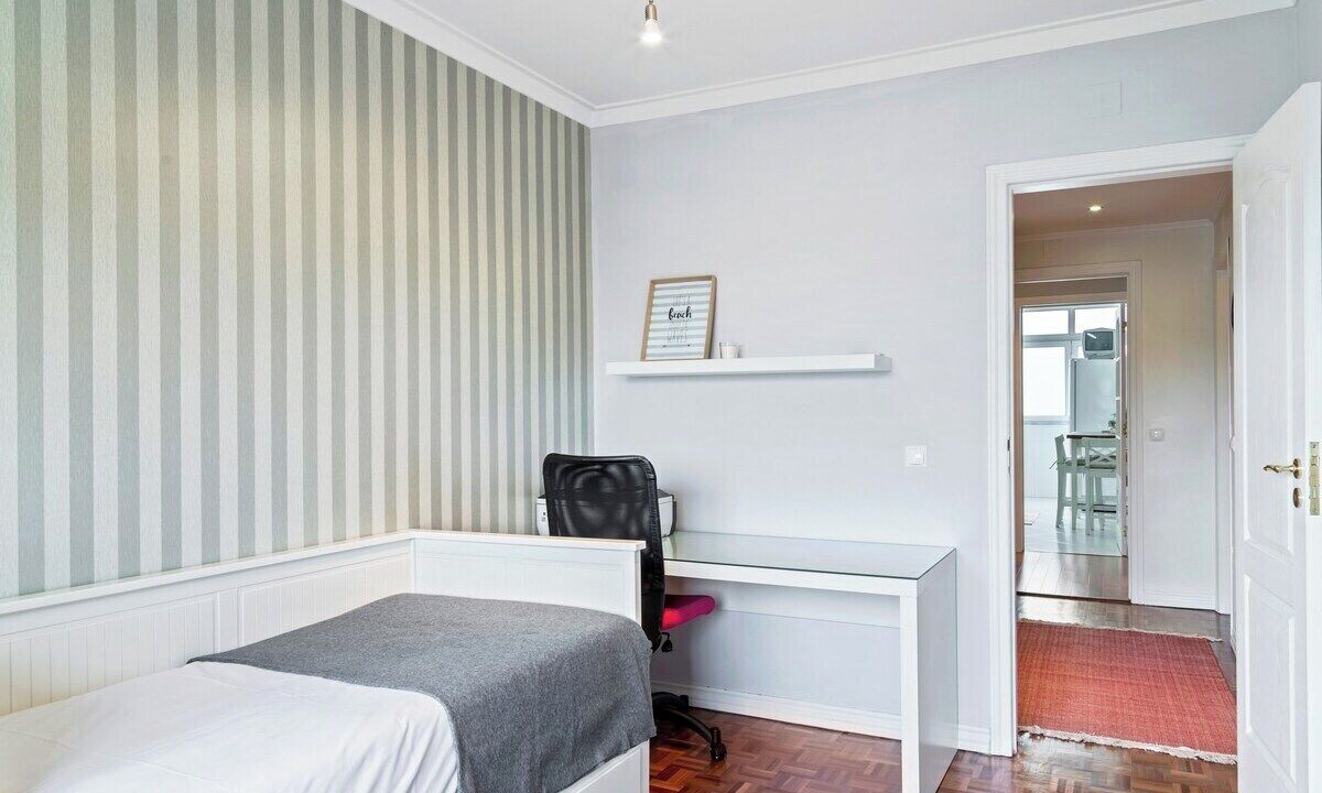 Photo of Bedroom in Amadora