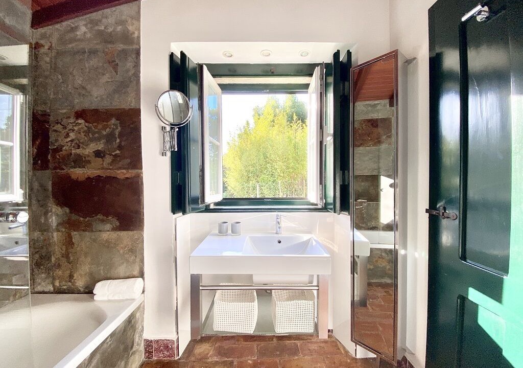 Photo of Bathroom in Banzao