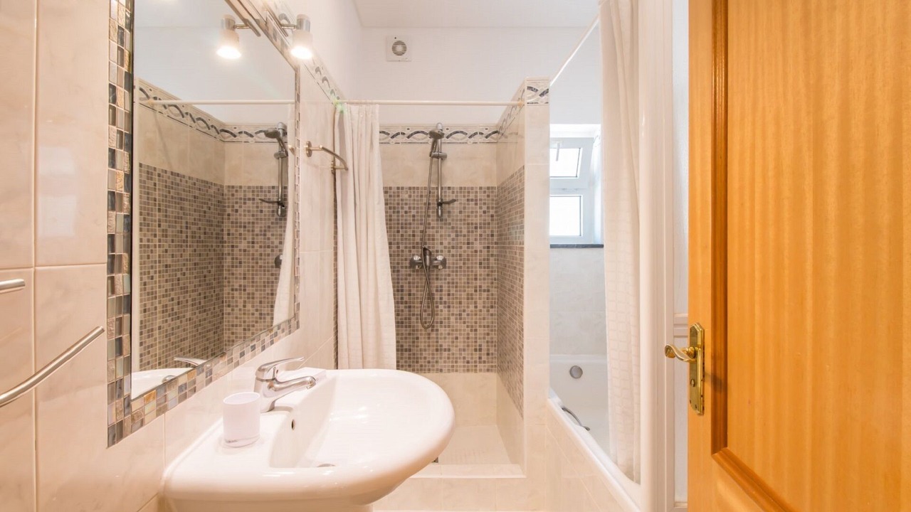 Photo of Bathroom in Vale de Parra