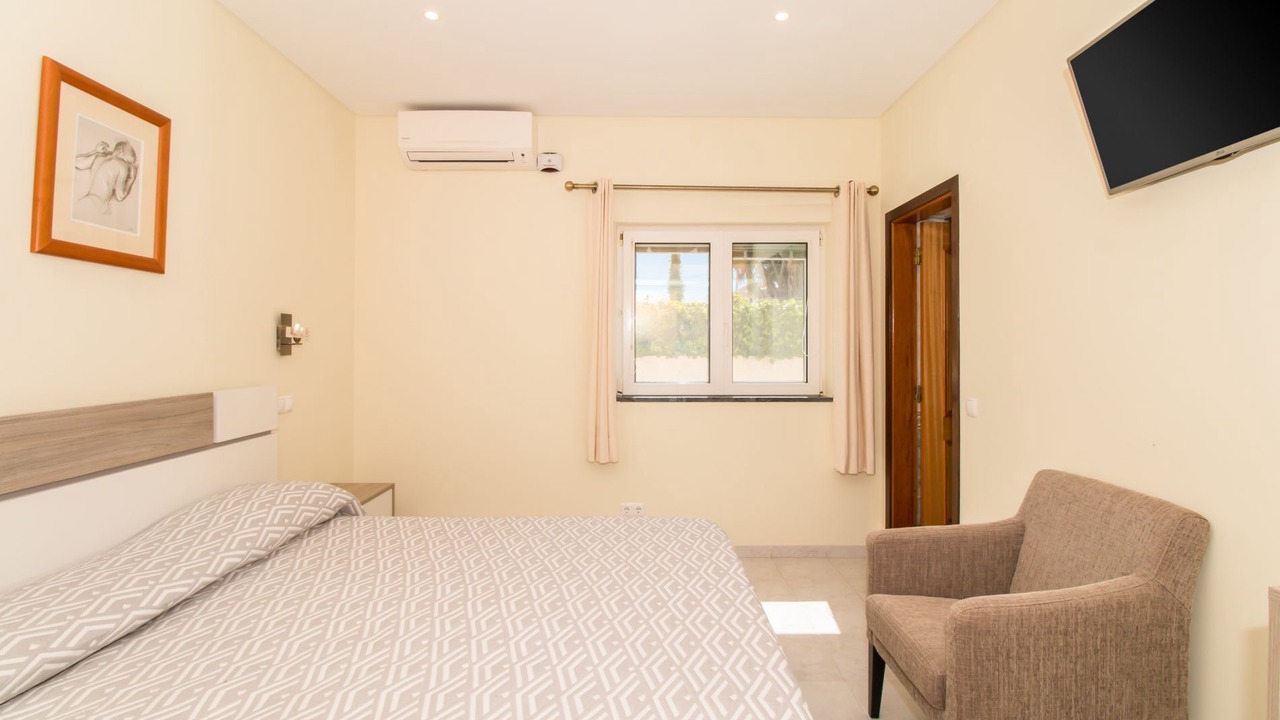 Photo of Bedroom in Vale de Parra