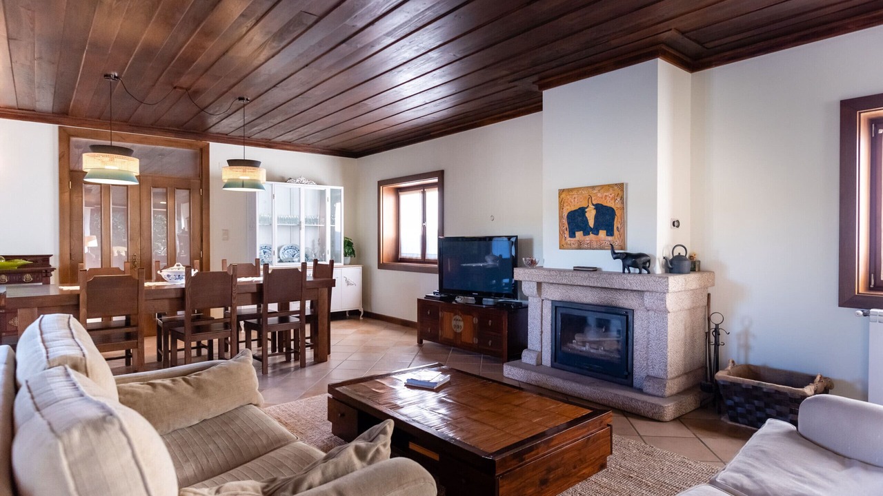 Photo of Livingroom in Armamar