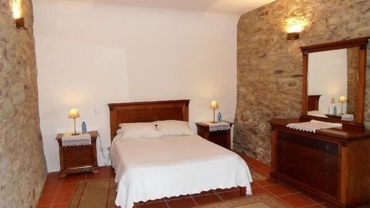 Photo of Bedroom in Perre