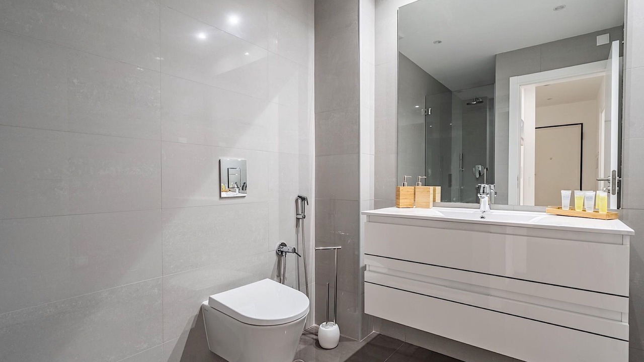 Photo of Bathroom in Lisbon Old Town