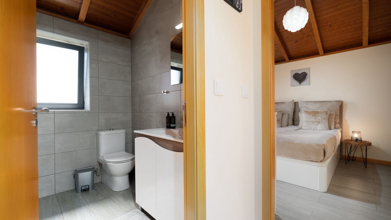 Photo of Bathroom in Prazeres