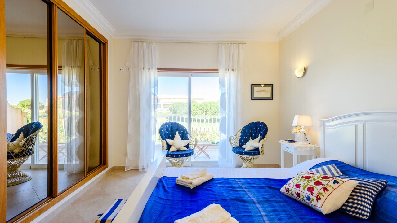 Photo of Bedroom in Atalaia