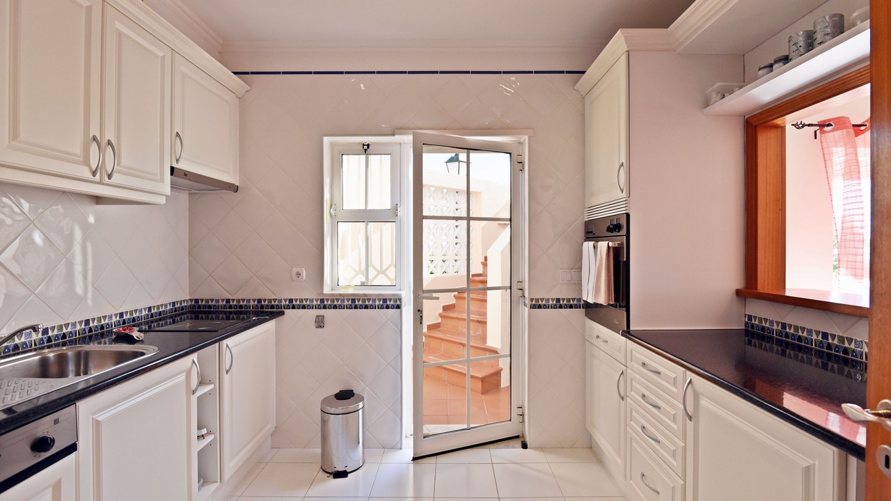 Photo of Kitchen in Carvoeiro