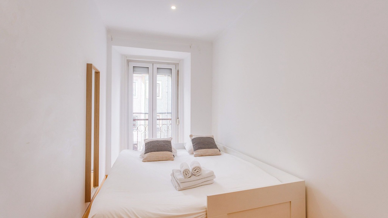 Photo of Bedroom in Lisbon Old Town
