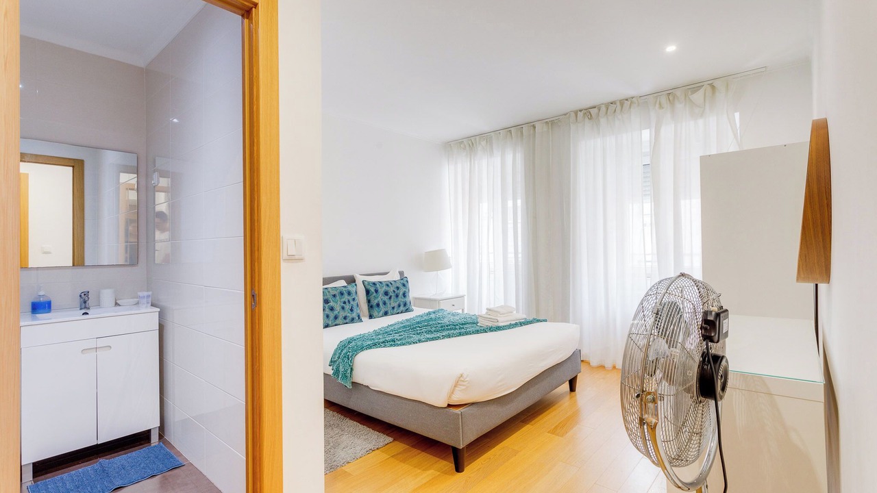 Photo of Bedroom in Lisbon Old Town