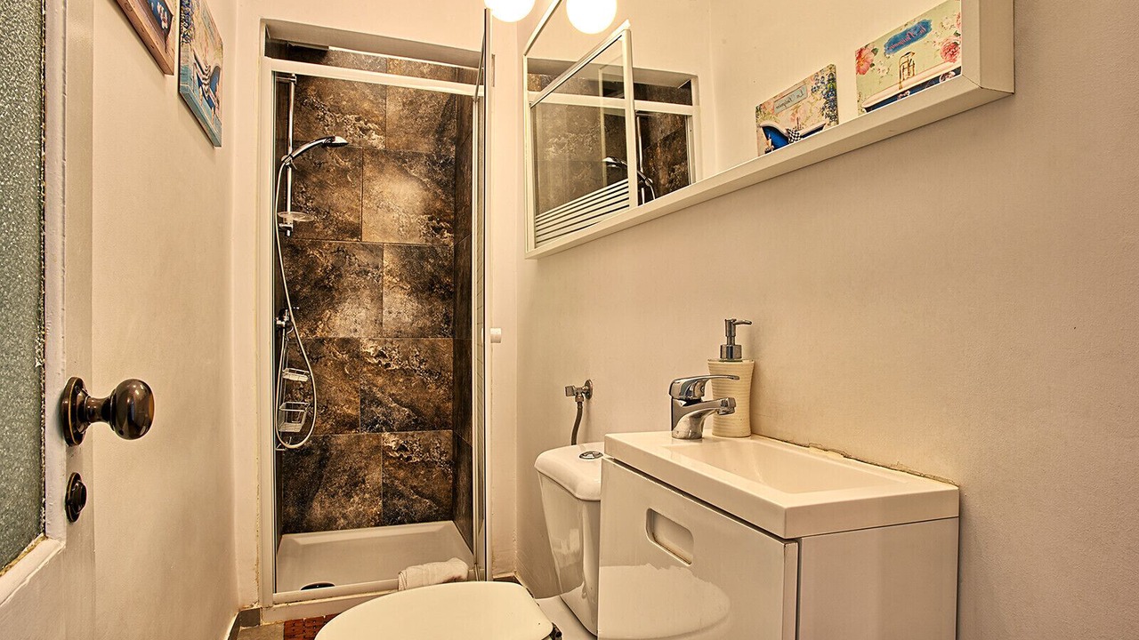 Photo of Bathroom in Santo Estevao
