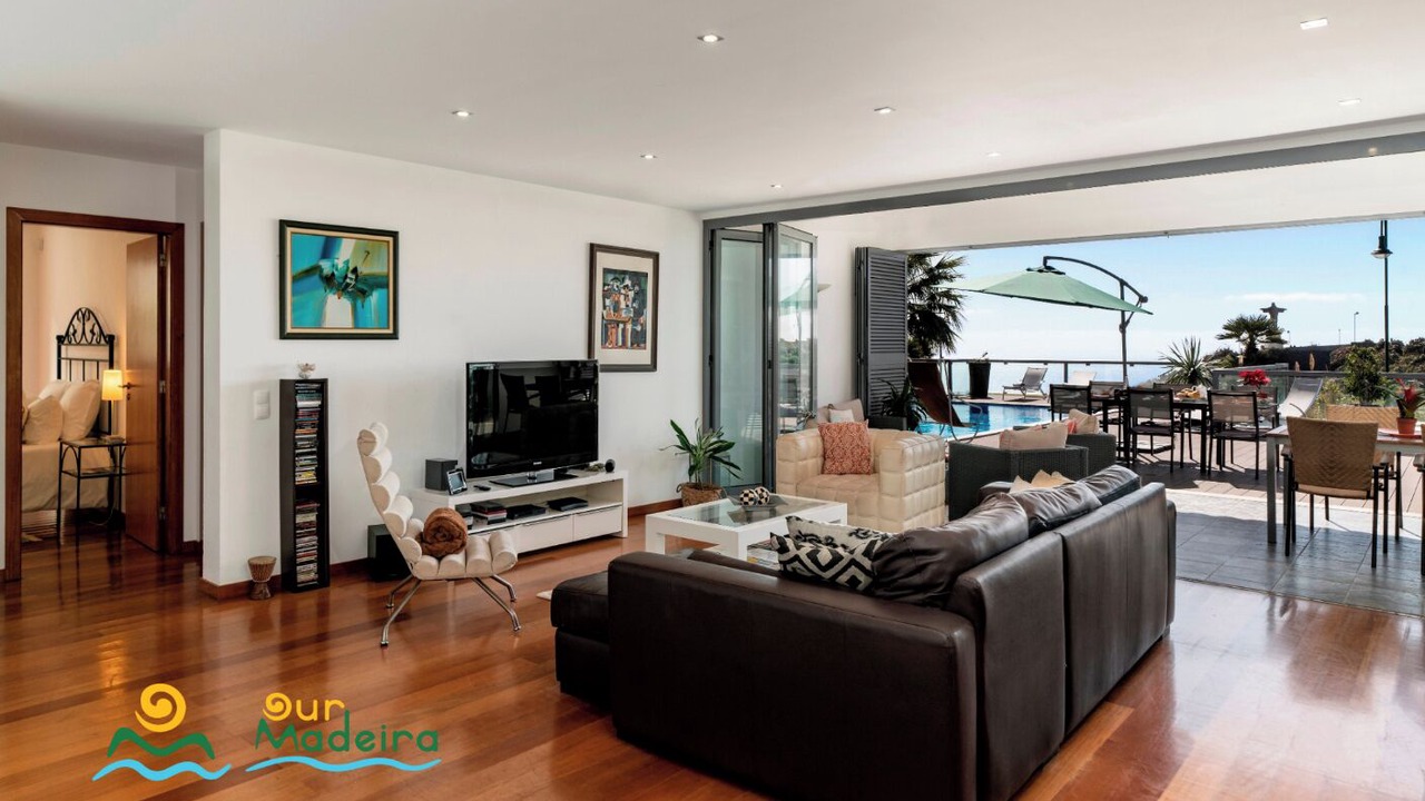 Photo of Livingroom in Canico