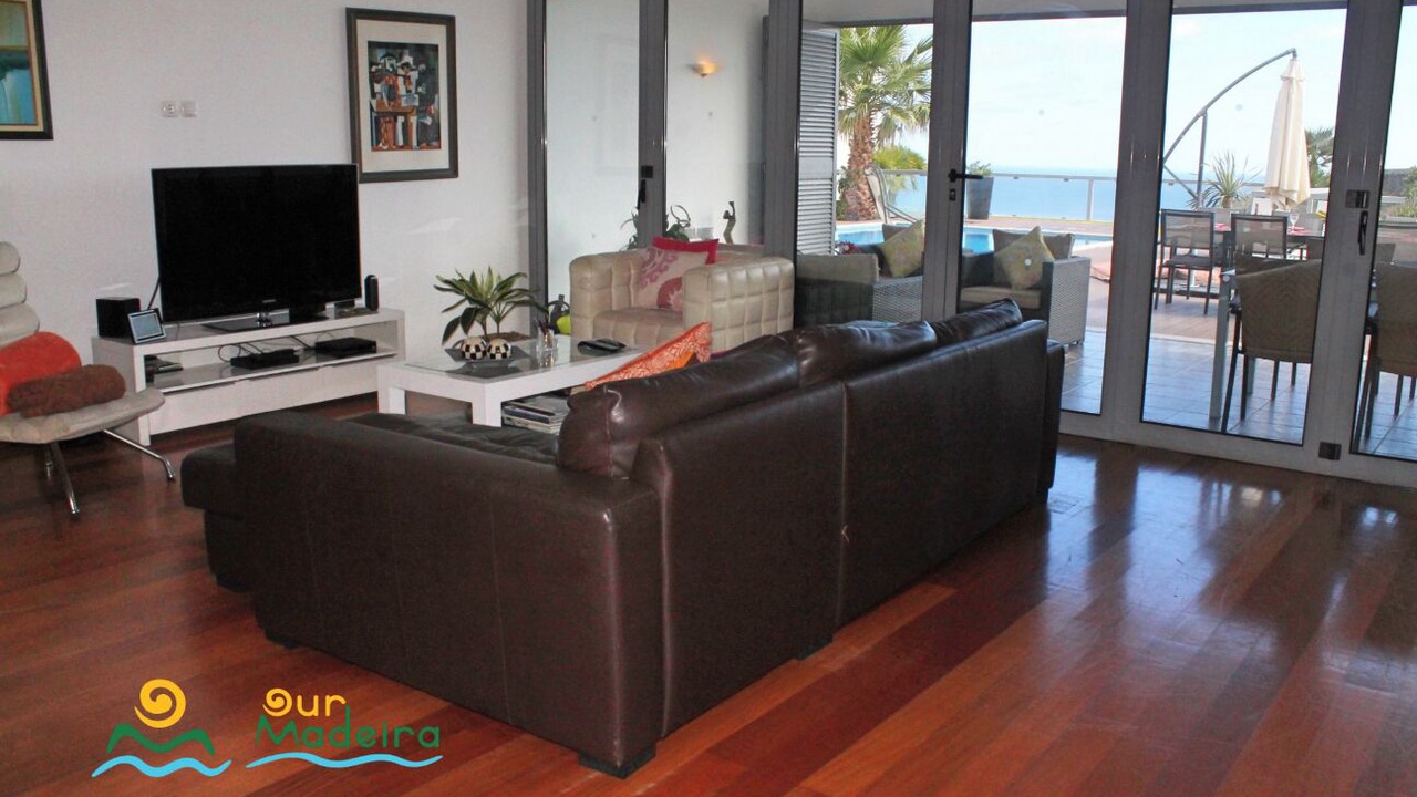 Photo of Livingroom in Canico