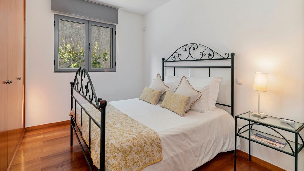 Photo of Bedroom in Canico