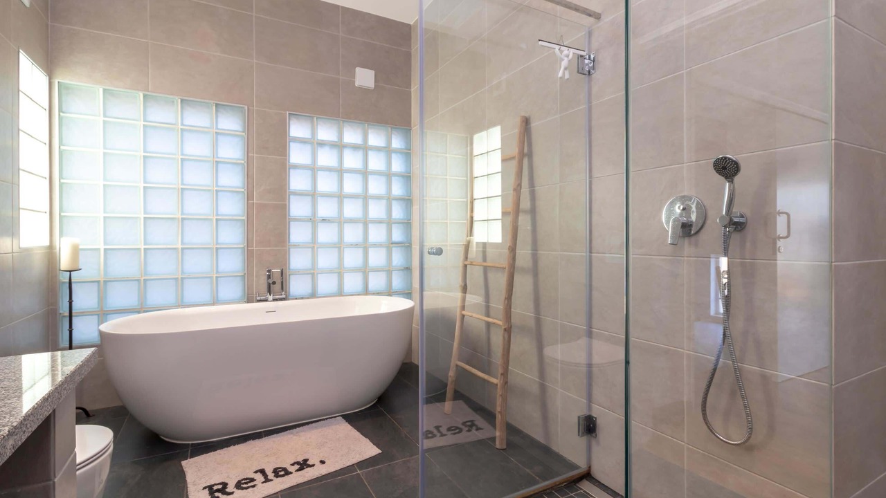 Photo of Bathroom in Caramujeira